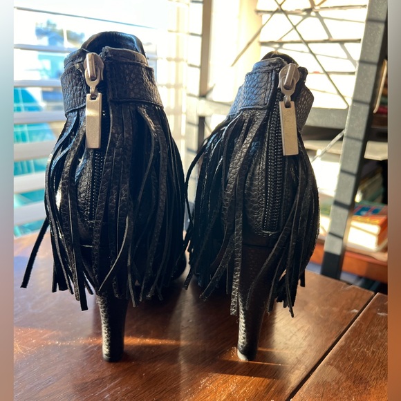 Brand new Lane Bryant Maria fringe ankle boot with fringe.  Size 12.  Never worn - Picture 3 of 10